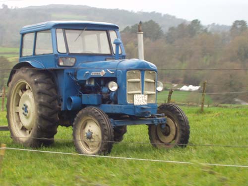 TRACTOR